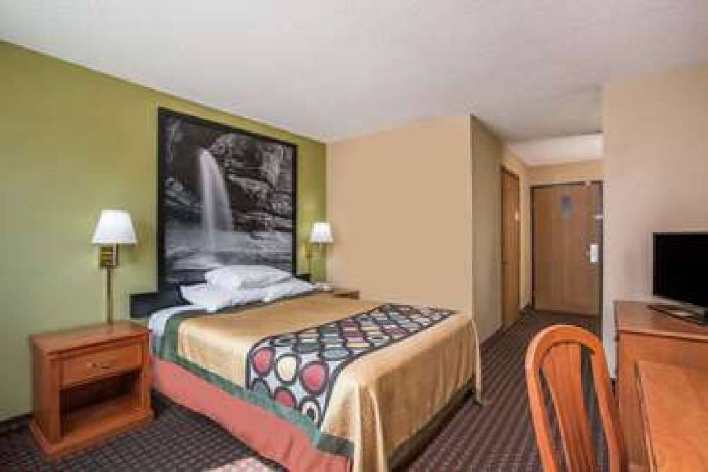 Super 8 By Wyndham Mendota 5
