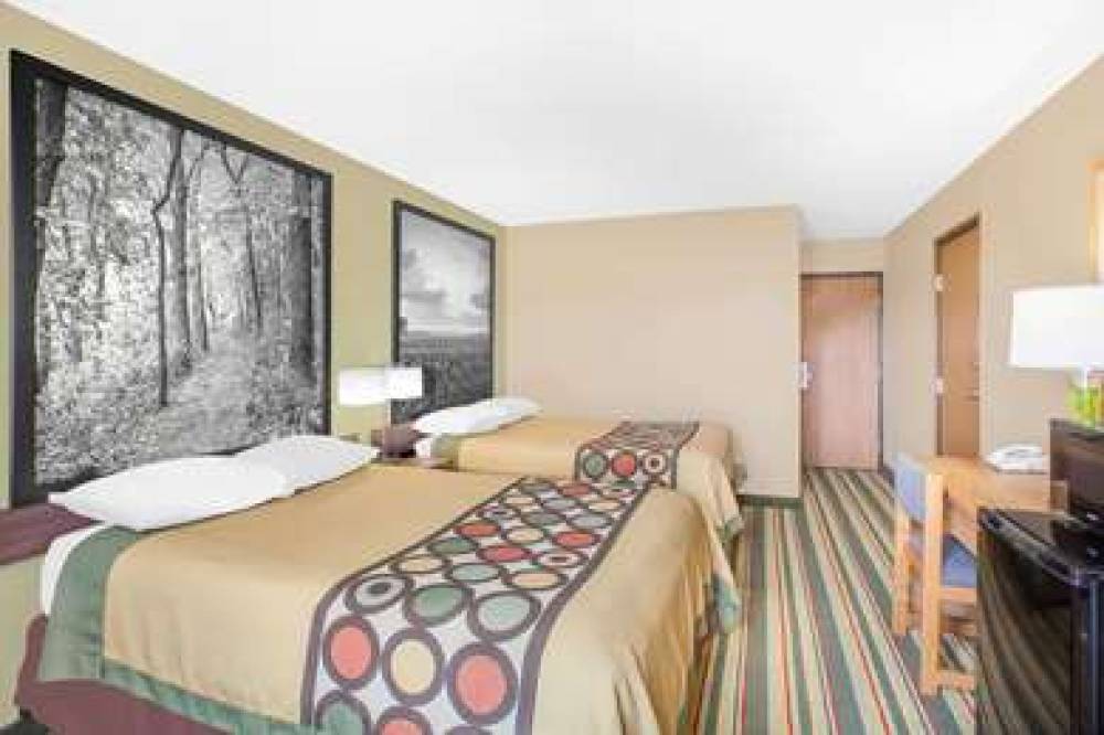 Super 8 By Wyndham Mt Pleasant 6