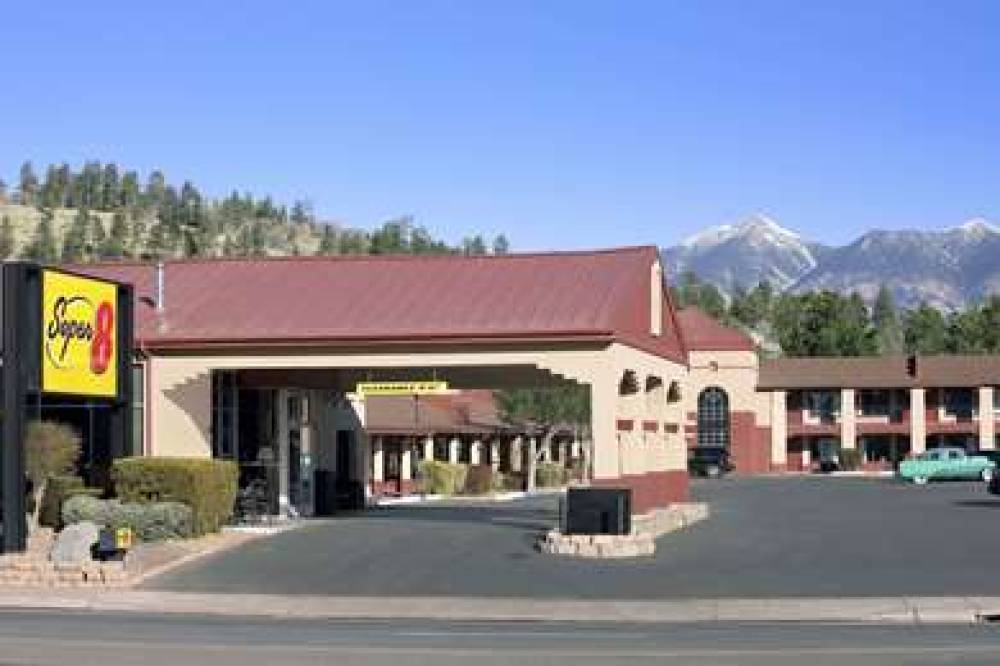 Super 8 By Wyndham NAU Downtown Conference Center 1
