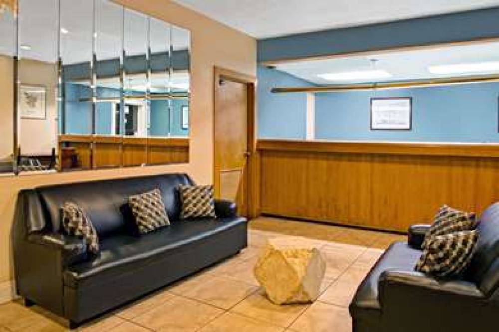 Super 8 By Wyndham Norfolk/Chesapeake Bay 4
