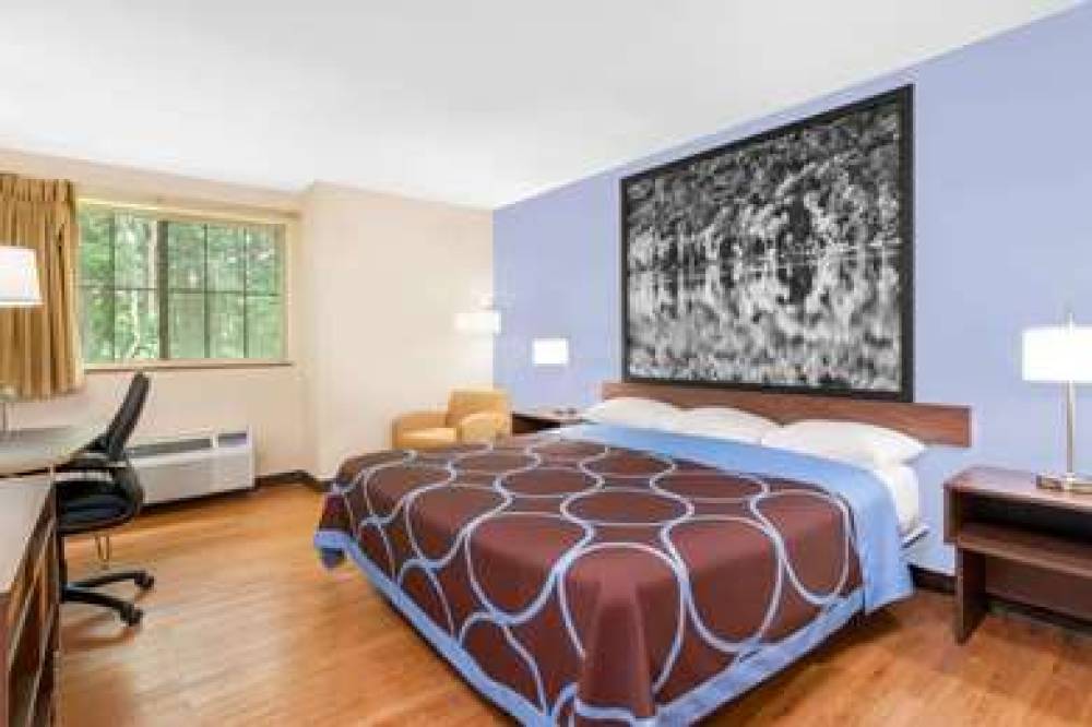 SUPER 8 BY WYNDHAM ONEONTA/COOPERST 8
