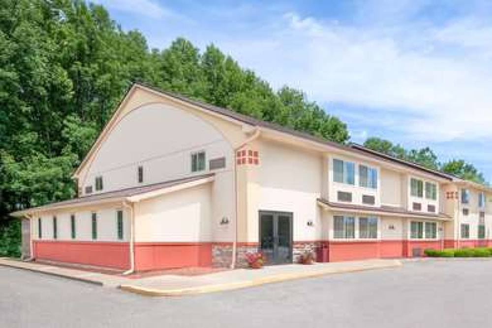 Super 8 By Wyndham Oneonta/Cooperst