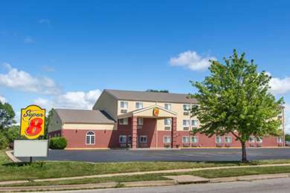 SUPER 8 BY WYNDHAM OTTAWA 1