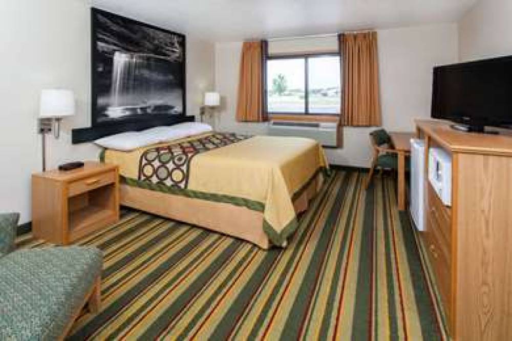 Super 8 By Wyndham Ottawa Starved Rock