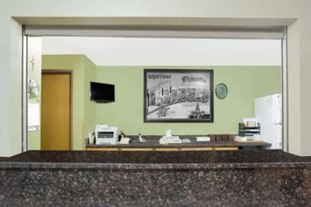 Super 8 By Wyndham Princeton 1