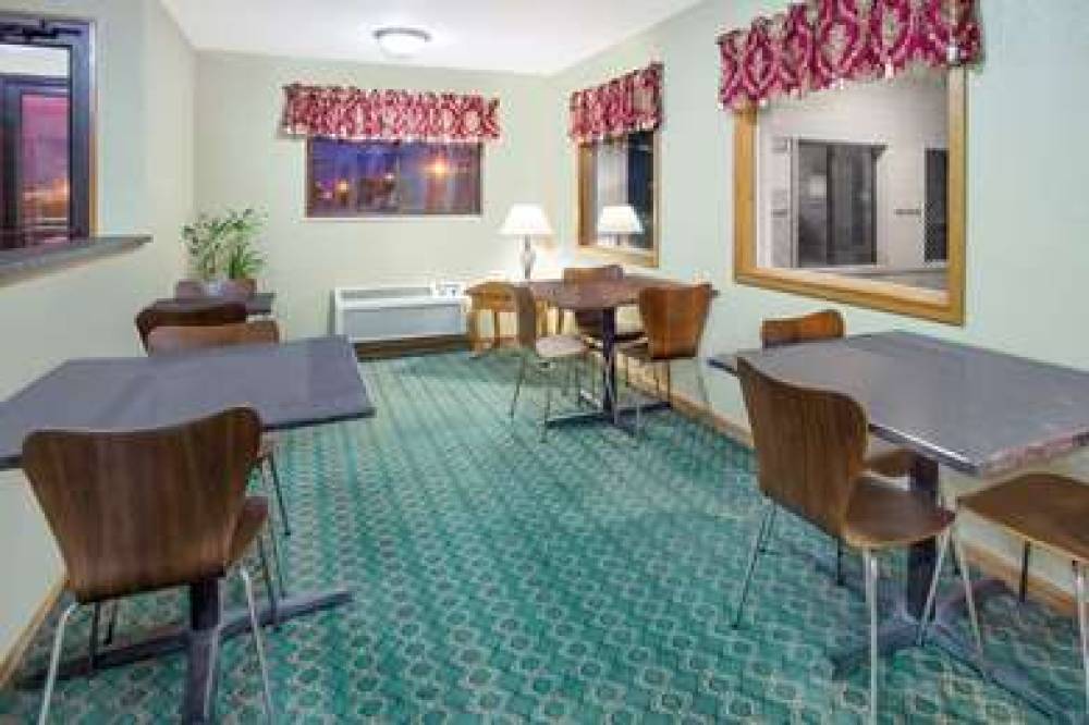 Super 8 By Wyndham Princeton 3
