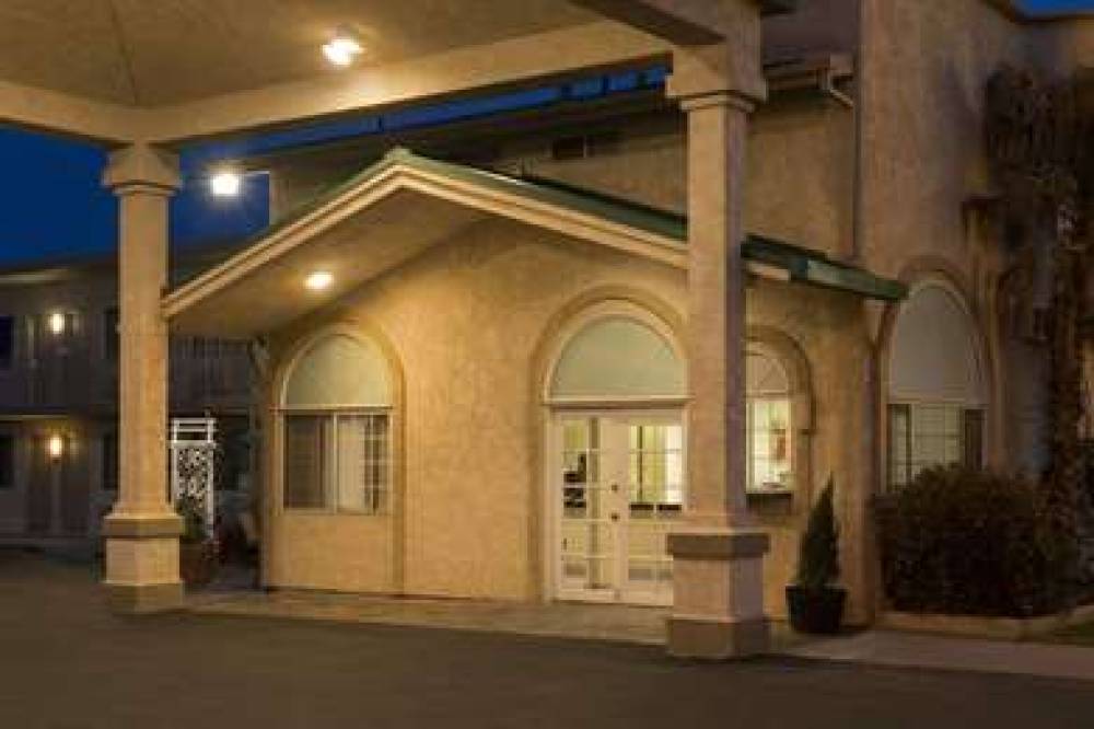 Super 8 By Wyndham Ridgecrest
