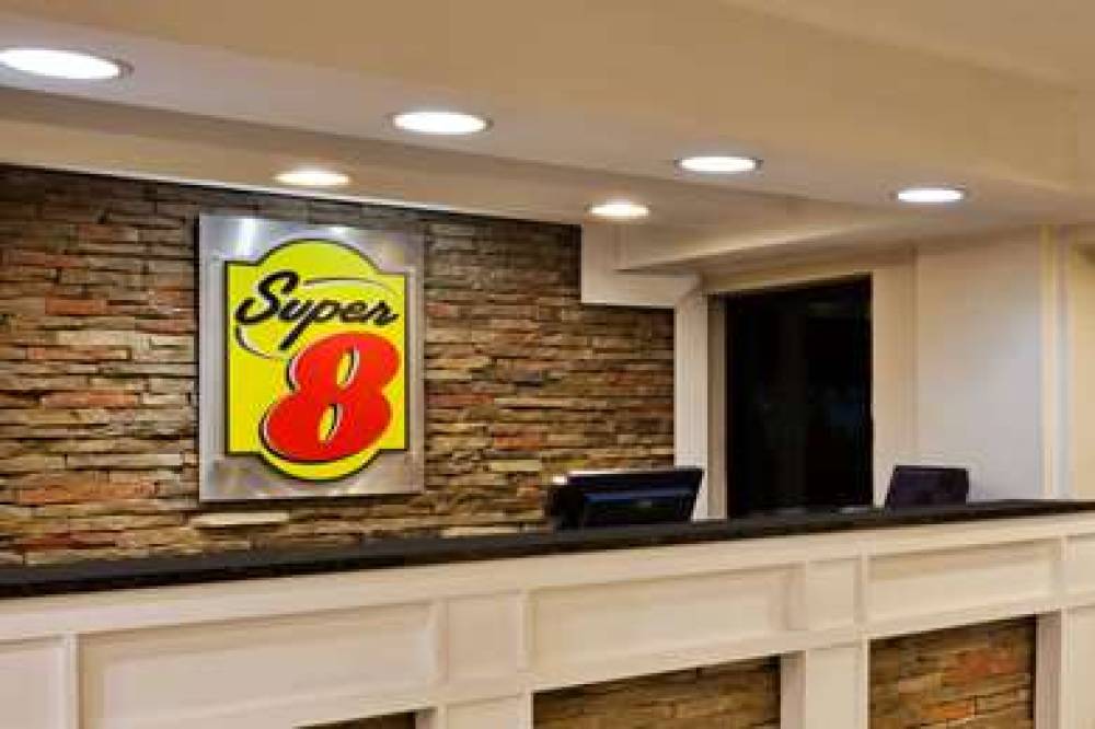Super 8 By Wyndham Ringgold 5