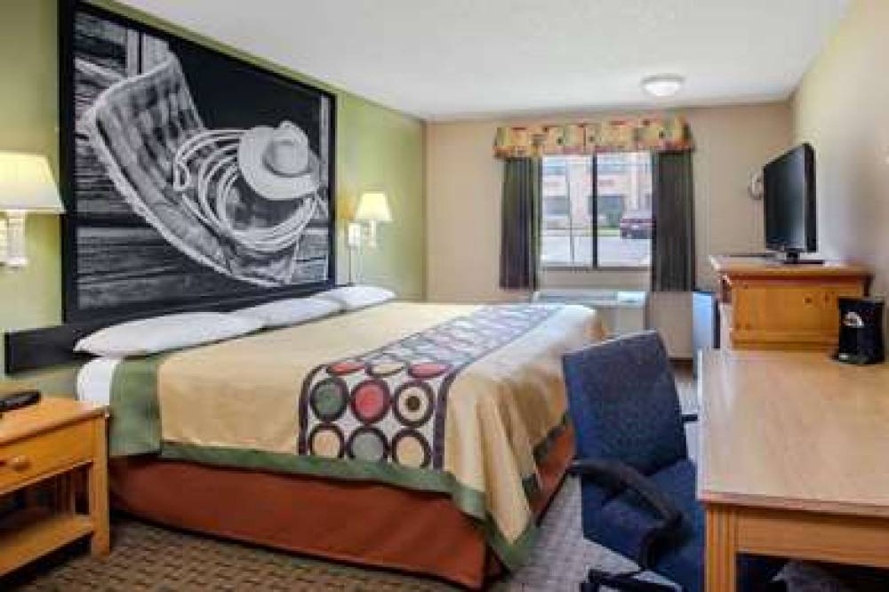 SUPER 8 BY WYNDHAM SHERMAN 6