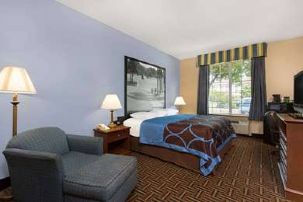 Super 8 By Wyndham Smithfield 8