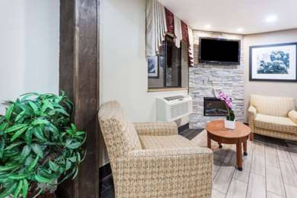 Super 8 By Wyndham Sterling Heights/Detroit Area 3