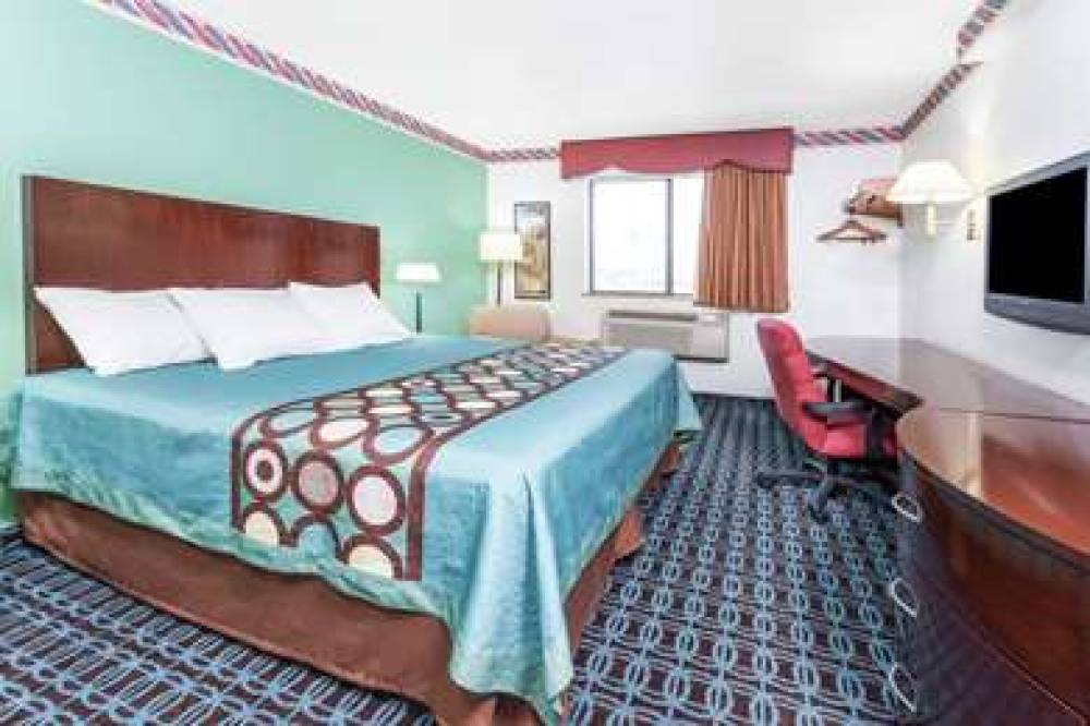 Super 8 By Wyndham Sterling Heights/Detroit Area 4