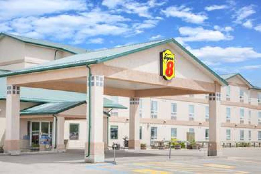 SUPER 8 BY WYNDHAM SWAN RIVER MB 10