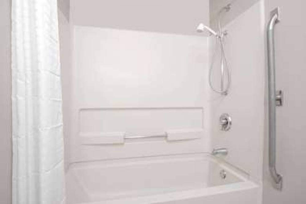 SUPER 8 BY WYNDHAM TAOS 9