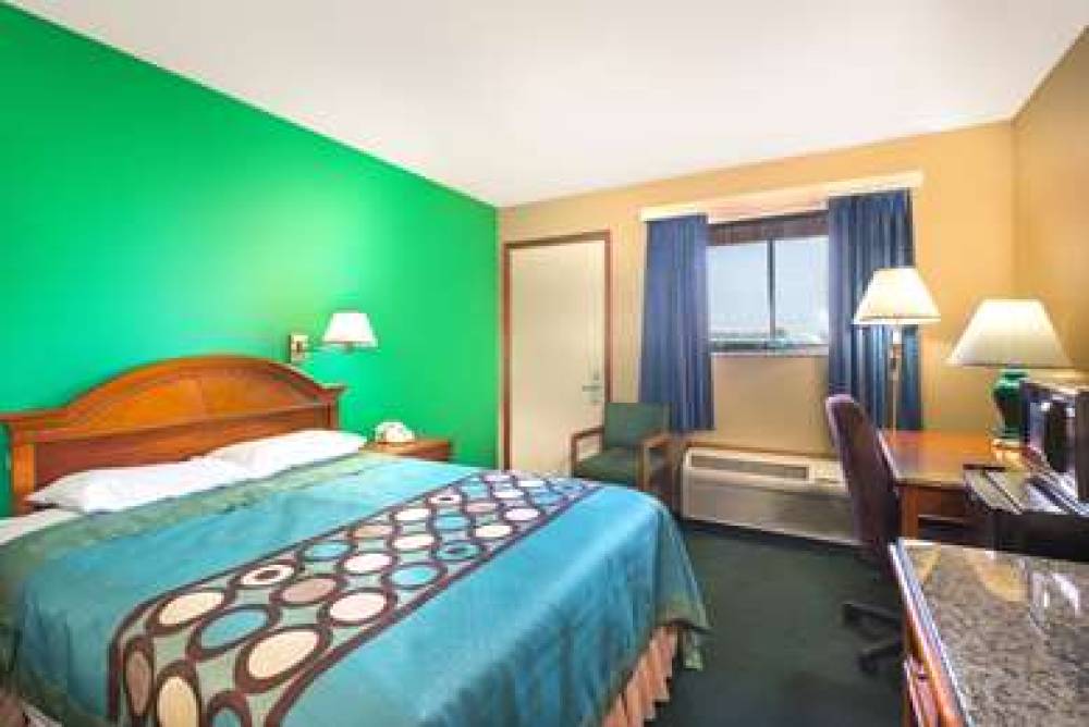 Super 8 By Wyndham Vandalia/Dayton International Airport 8