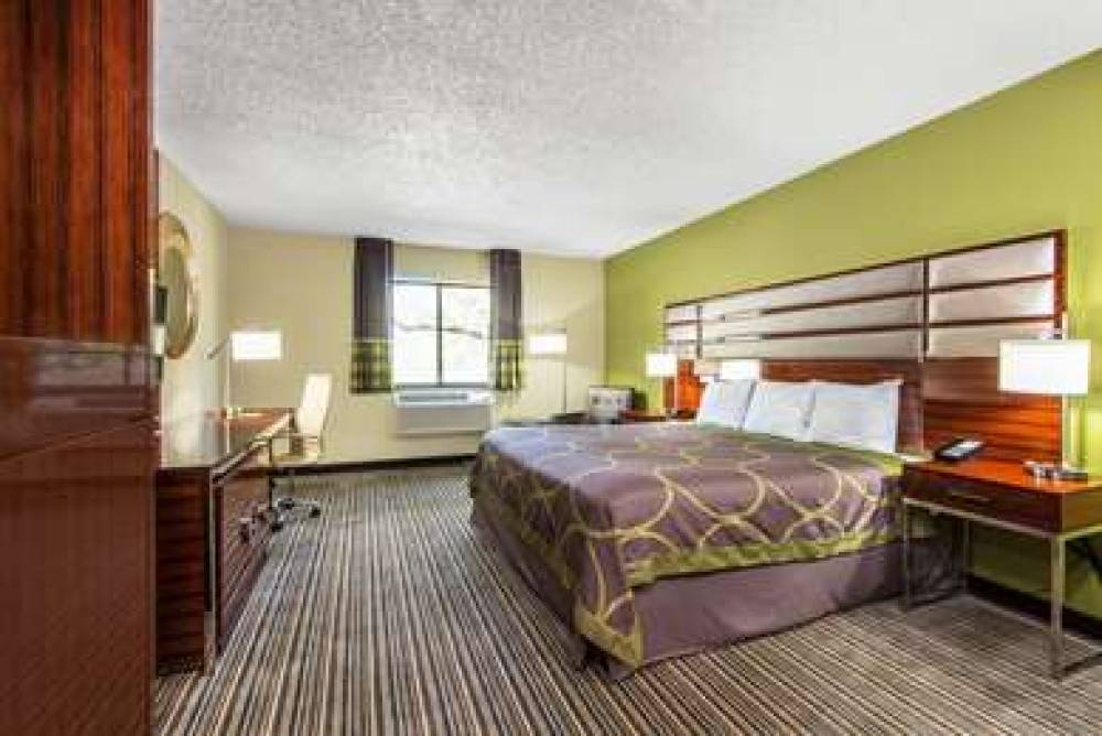 SUPER 8 COPLEY AKRON 7