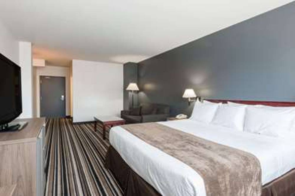 SUPER 8 DOWNTOWN TORONTO 10