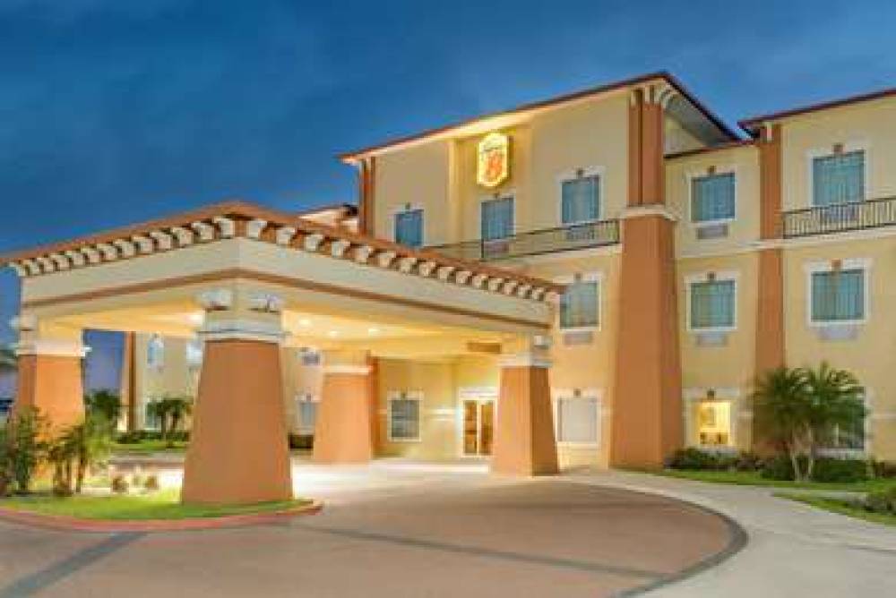 Super 8 Hidalgo/Mcallen Area