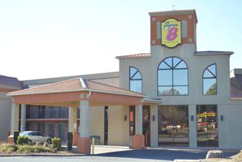 Super 8 Huntersville/Charlotte