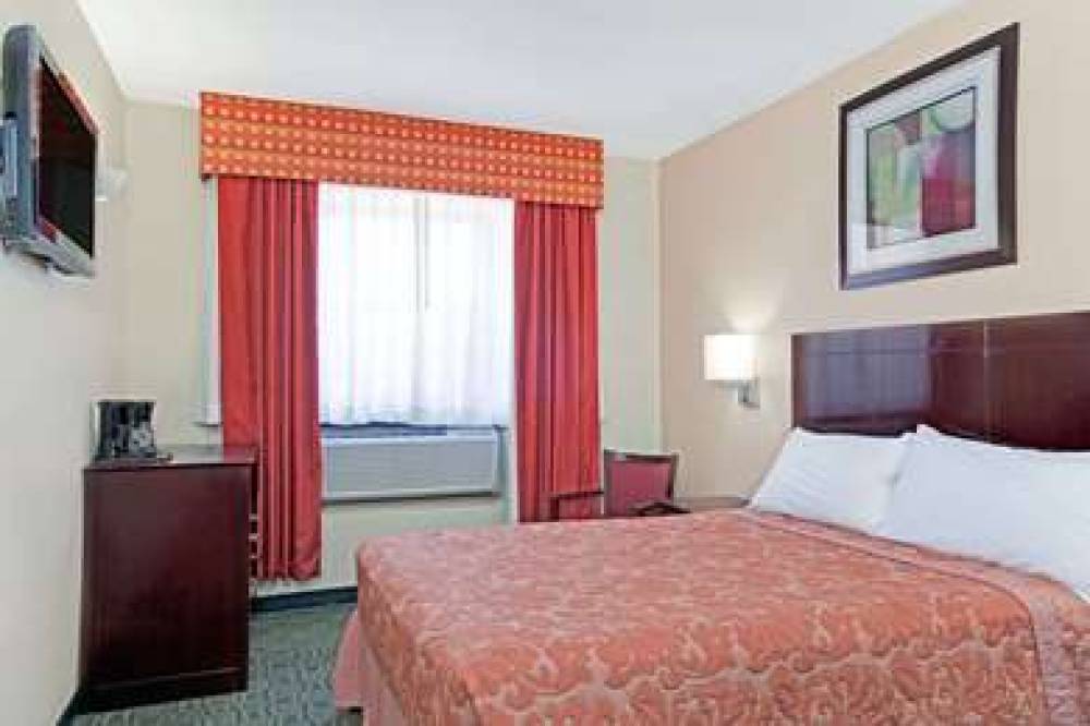 SUPER 8 LONG ISLAND NY 9