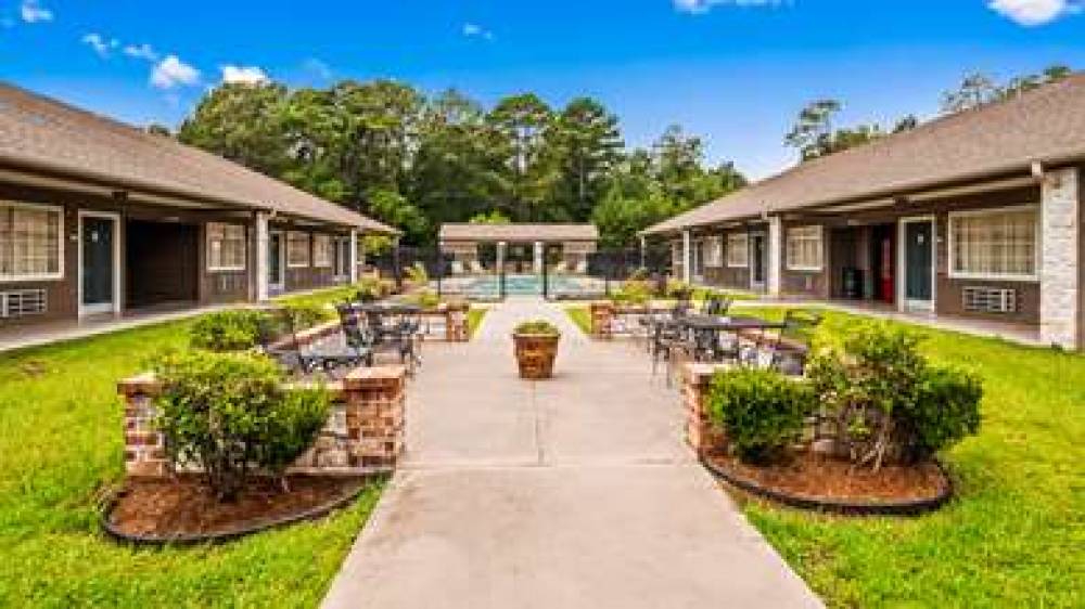 SureStay By Best Western Leesville 3
