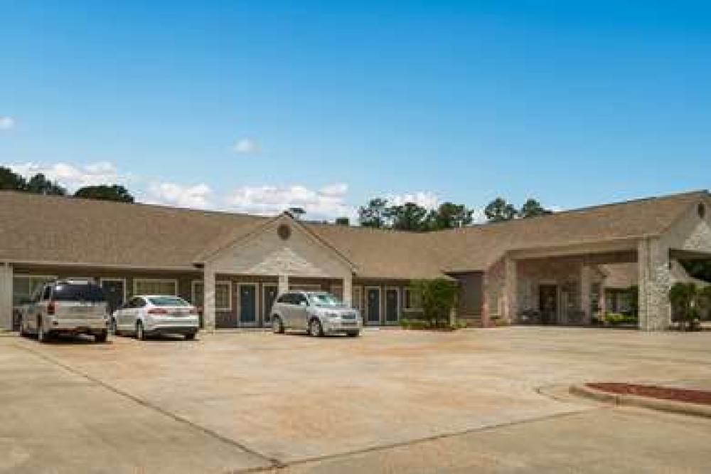 SureStay By Best Western Leesville 4
