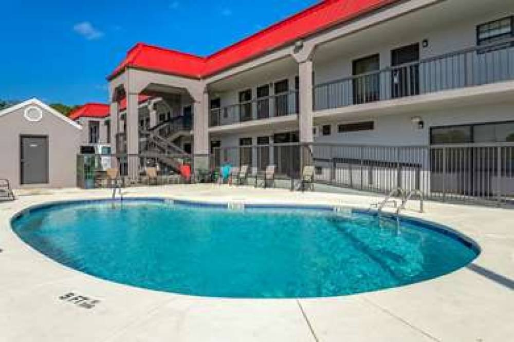 SureStay By Best Western Lenoir City 2