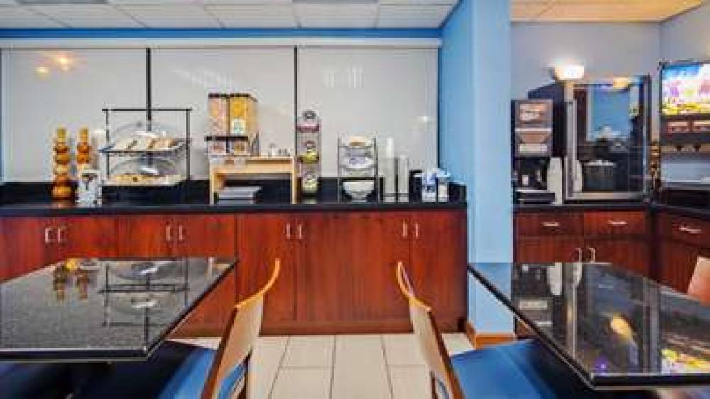 SureStay By Best Western Lenoir City 4