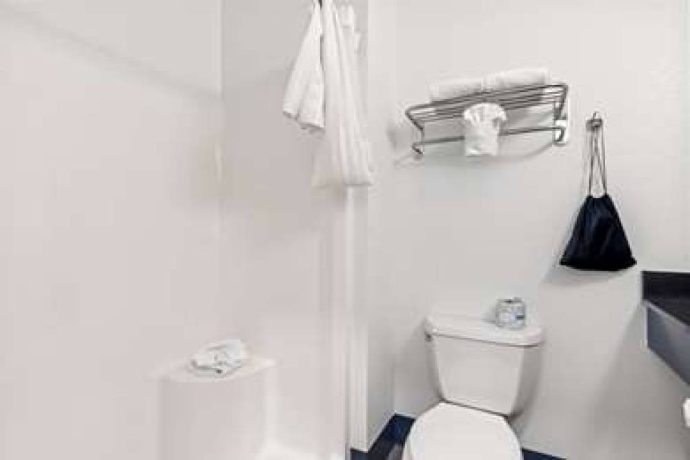 SureStay By Best Western Livingston Merced County 10