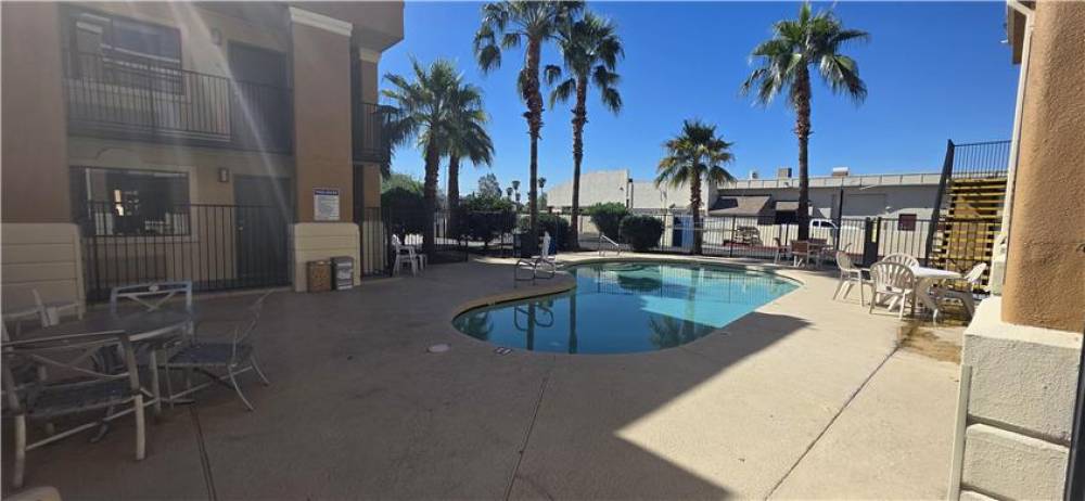 Surestay By Best Western Mesa Downtown Area