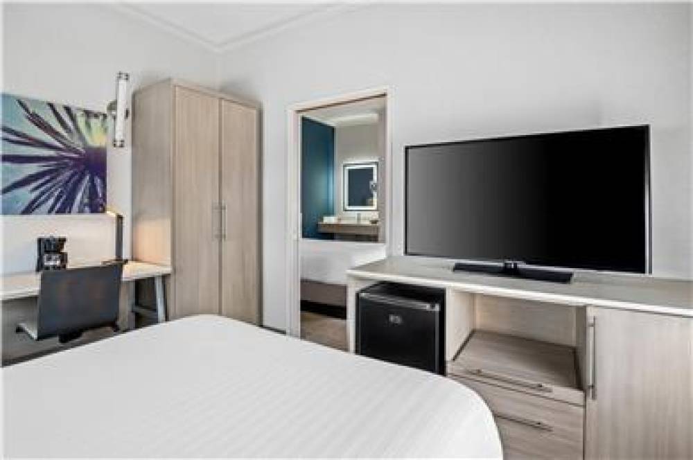SureStay By Best Western Santa Monica 10