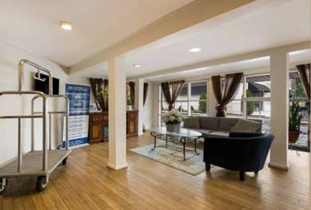 SureStay Plus By Best Western Woodbury Inn 5