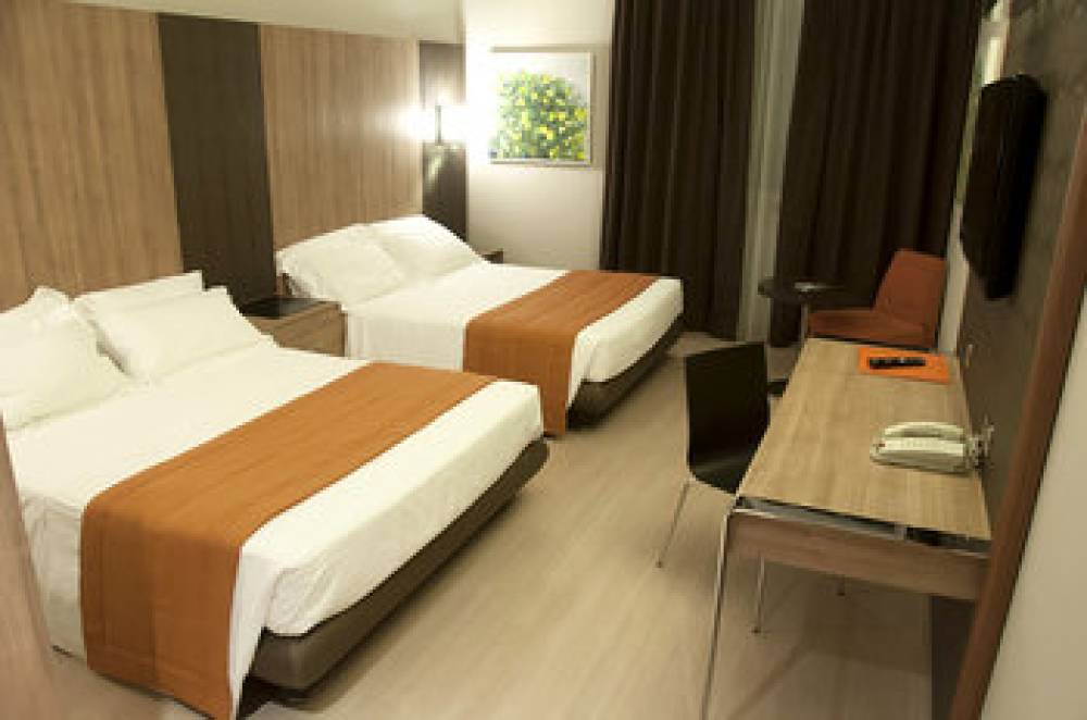 T HOTEL LAMEZIA 8