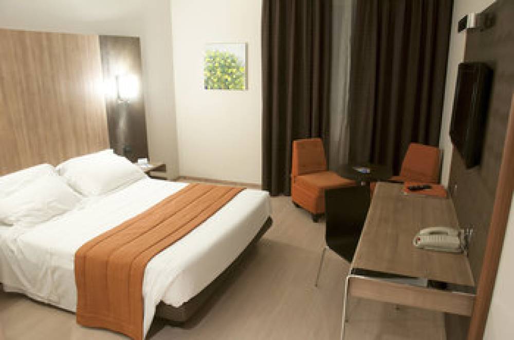 T HOTEL LAMEZIA 9