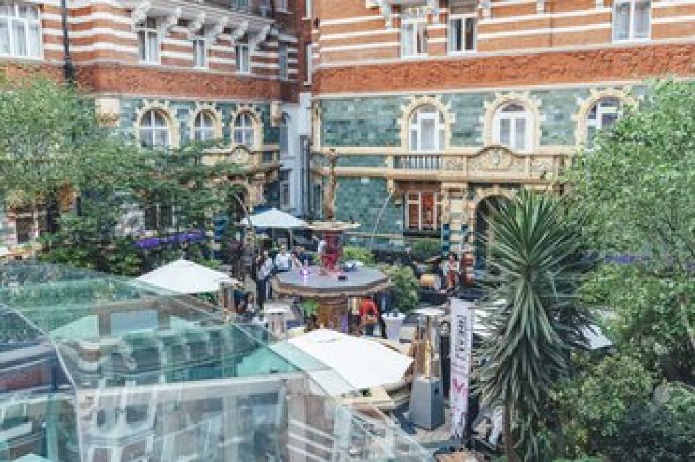 Taj 51 Buckingham Gate London 8