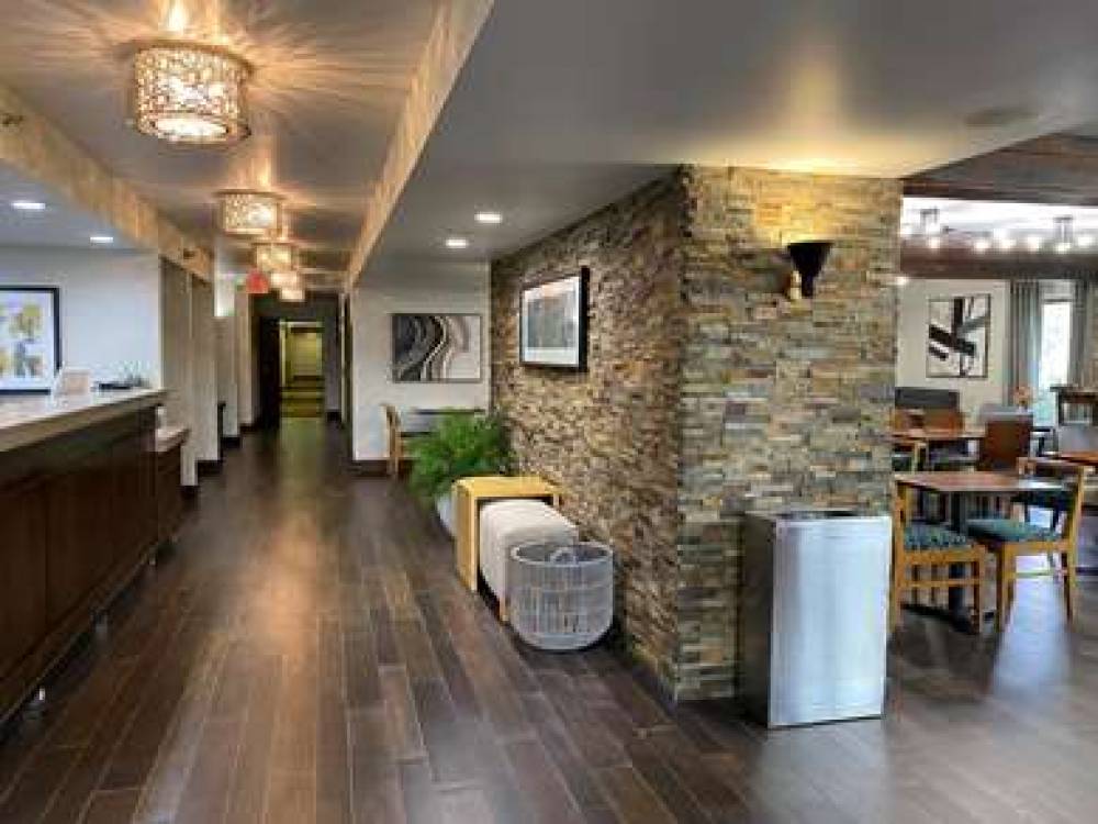 The Addison Hotel, SureStay Collection By Best Western 1