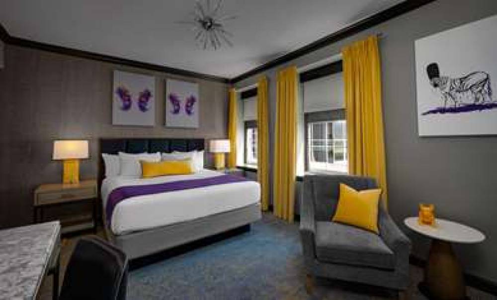 THE ADMIRAL HOTEL 8