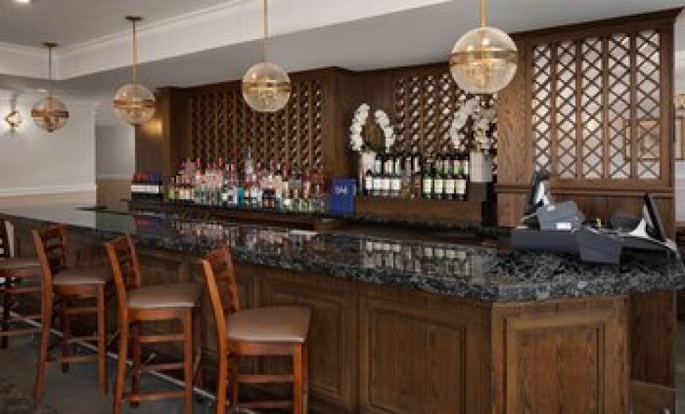The Andrew Hotel 8
