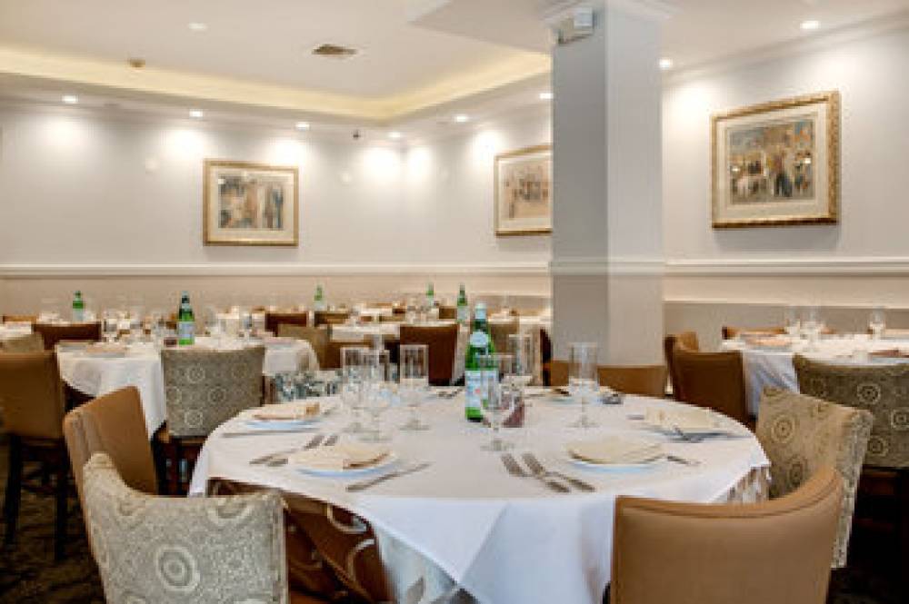 The Andrew Hotel 1