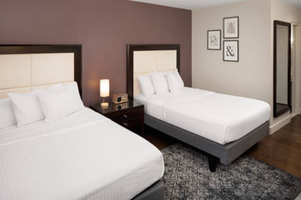The Andrew Hotel 6