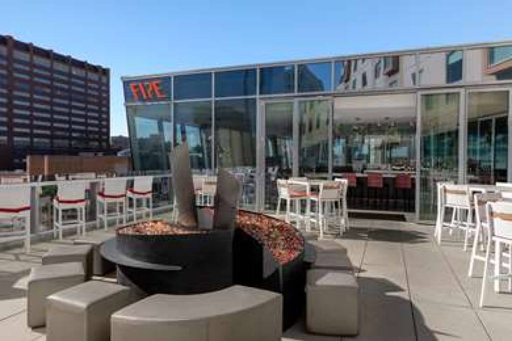 THE ART HOTEL DENVER, CURIO BY HLT 2