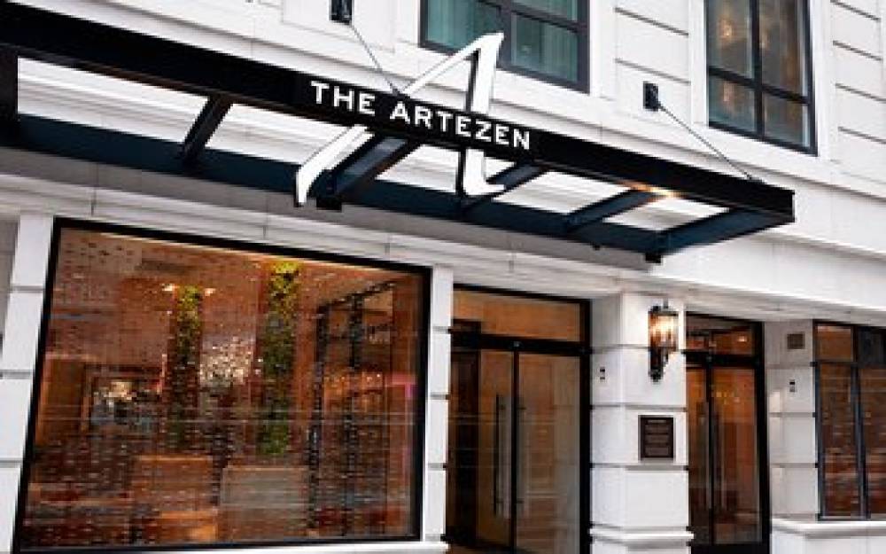 THE ARTEZEN HOTEL 3