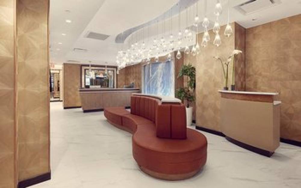 THE ARTEZEN HOTEL 4