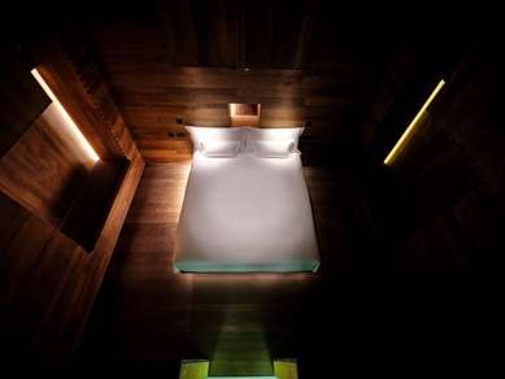 THE BEAUMONT HOTEL 5