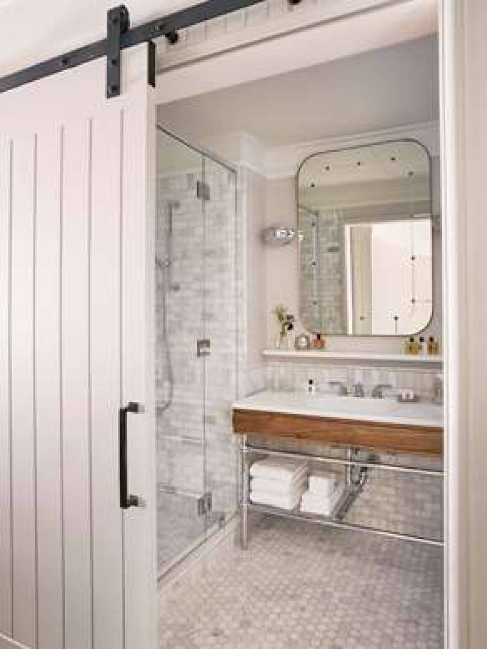 THE BEEKMAN 10