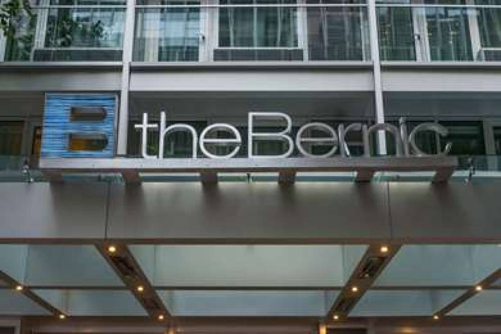 THE BERNIC HOTEL NYC, TAPESTRY 5