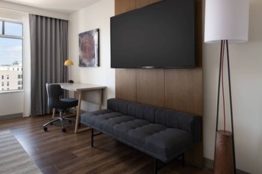 The Bidwell Marriott Portland 7
