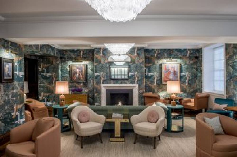 The Bloomsbury 2
