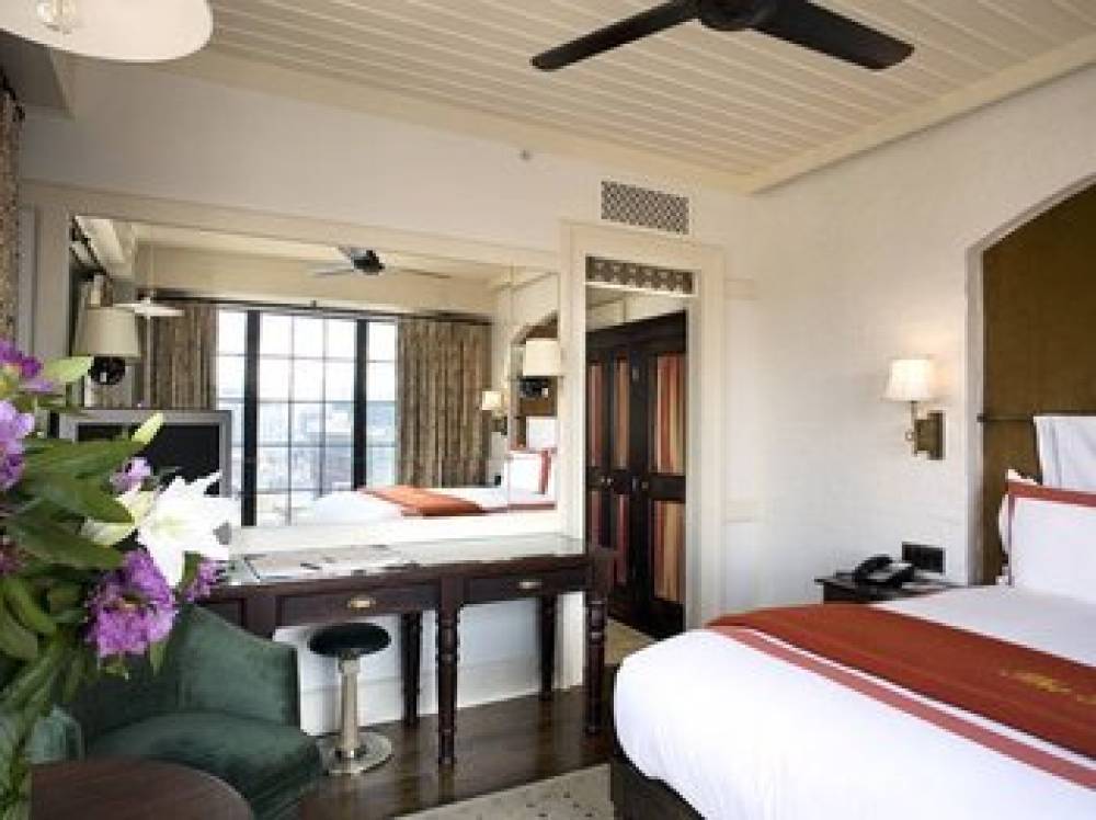 THE BOWERY HOTEL 6