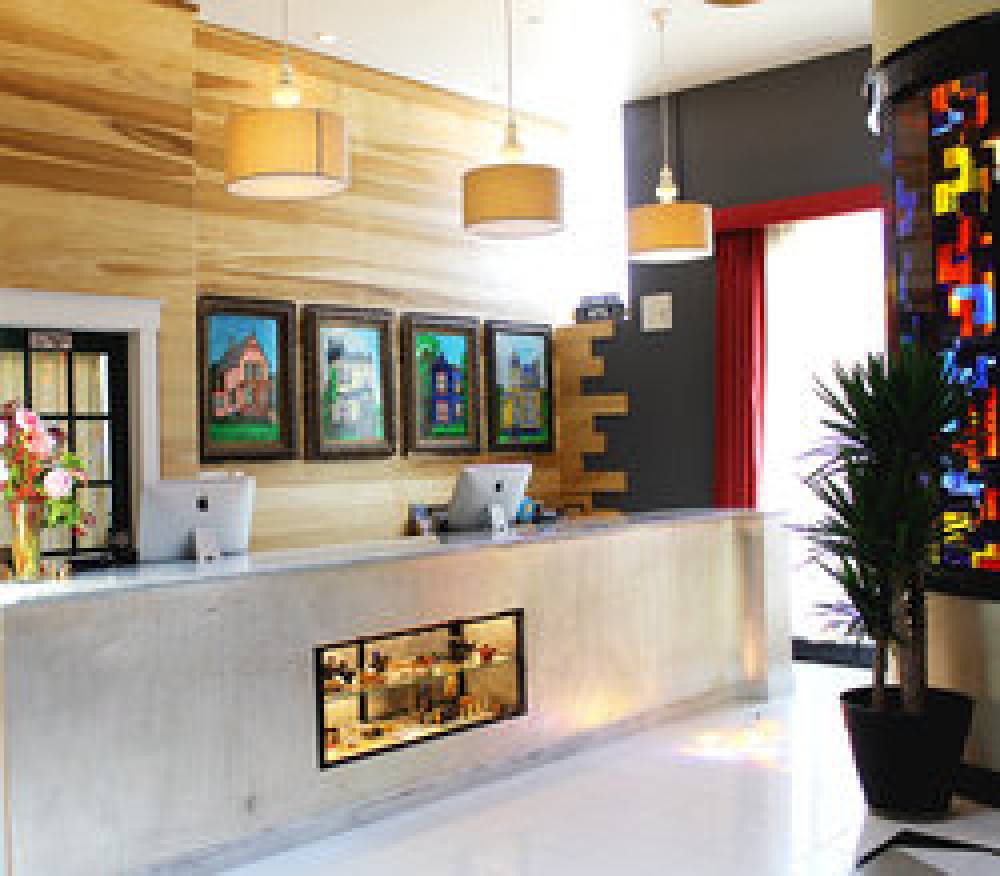 THE BOX HOUSE HOTEL 1